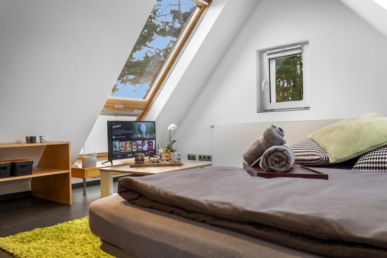 Gesamte Unterkunft - Buero - Kueche - Netflix Nürnberg Exterior foto