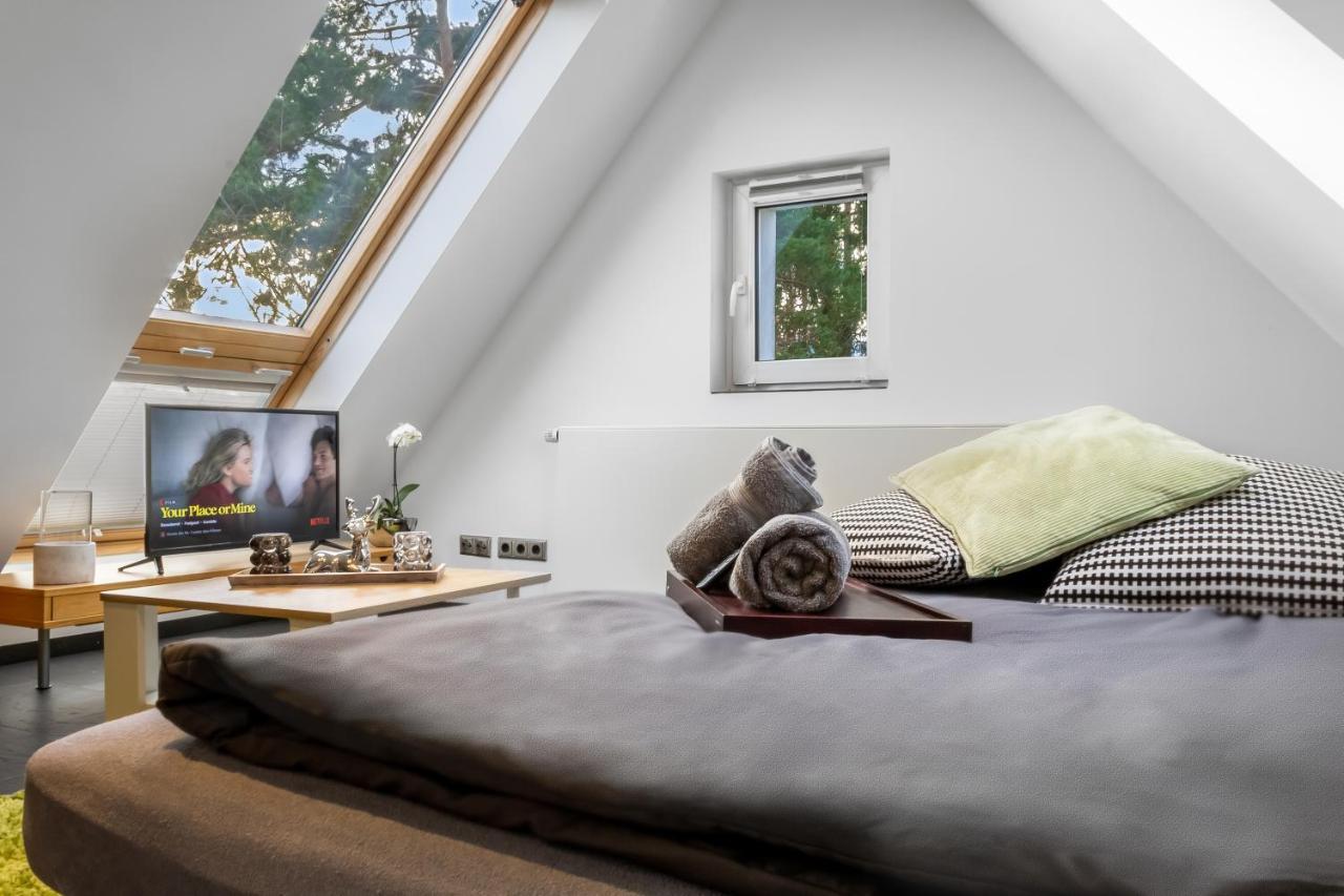 Gesamte Unterkunft - Buero - Kueche - Netflix Nürnberg Exterior foto
